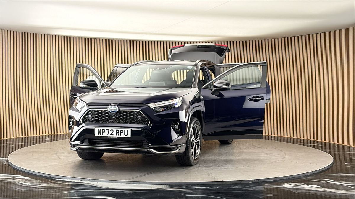 More views of Toyota RAV4