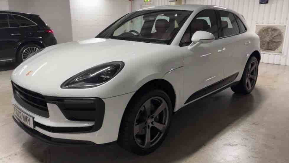 More views of Porsche Macan