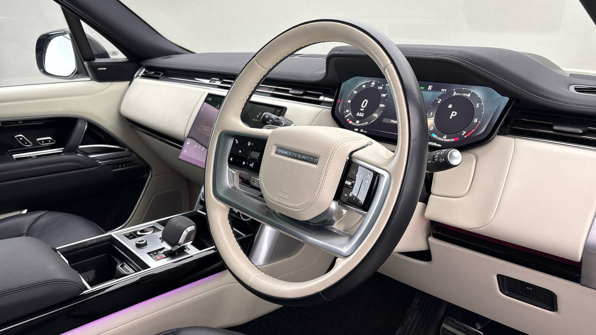 Land Rover Range Rover Image 5