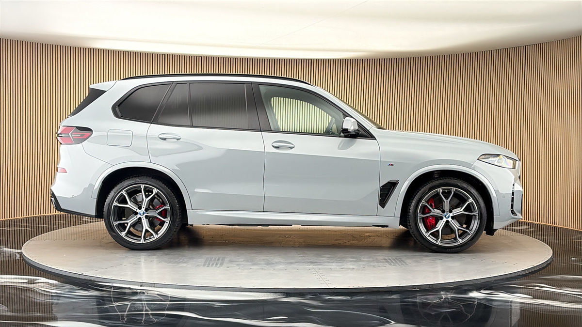 BMW X5 Image 16