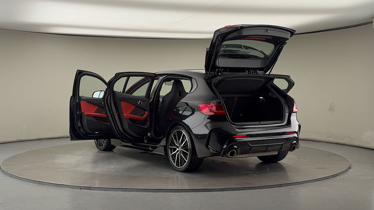 BMW 1 Series Image 23