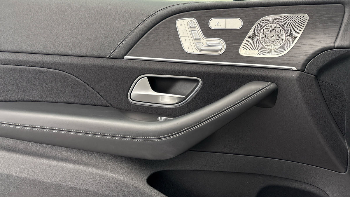 Mercedes-Benz GLE Image 19