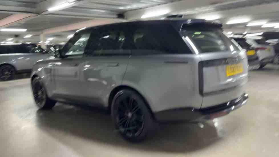 More views of Land Rover Range Rover