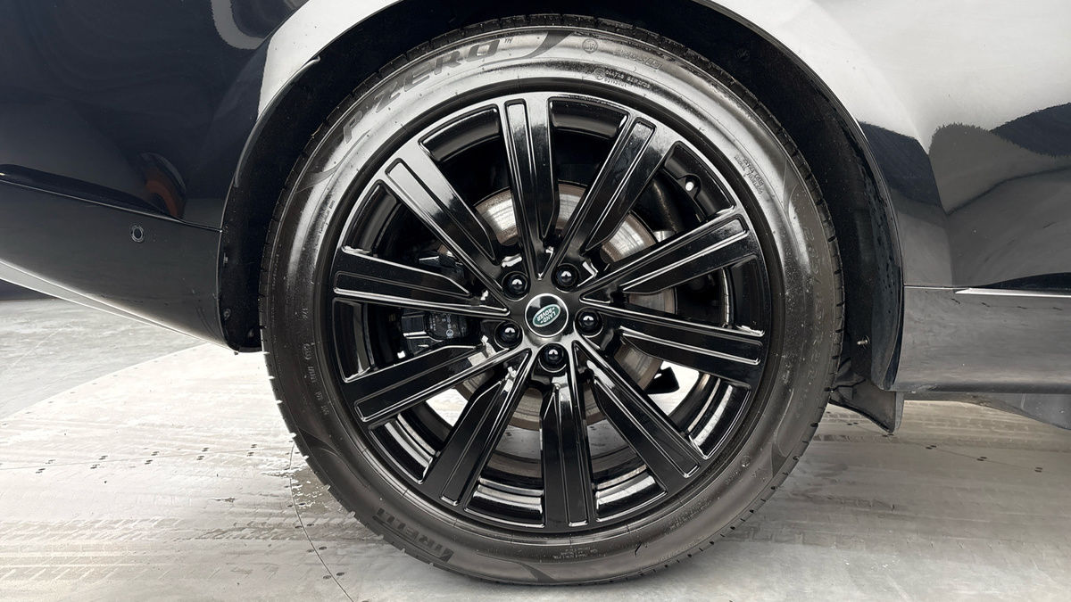 Land Rover Range Rover Image 10