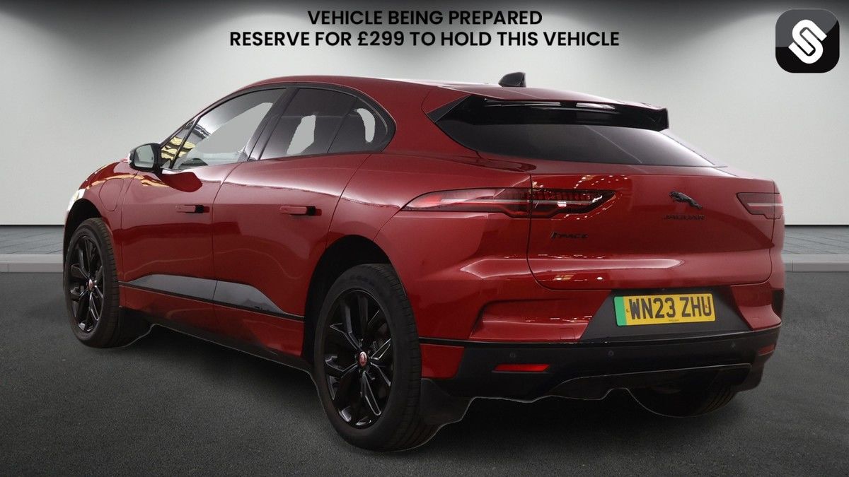 Jaguar I-PACE Image 3