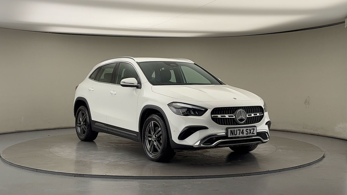 Mercedes-Benz GLA Sticky Header Image