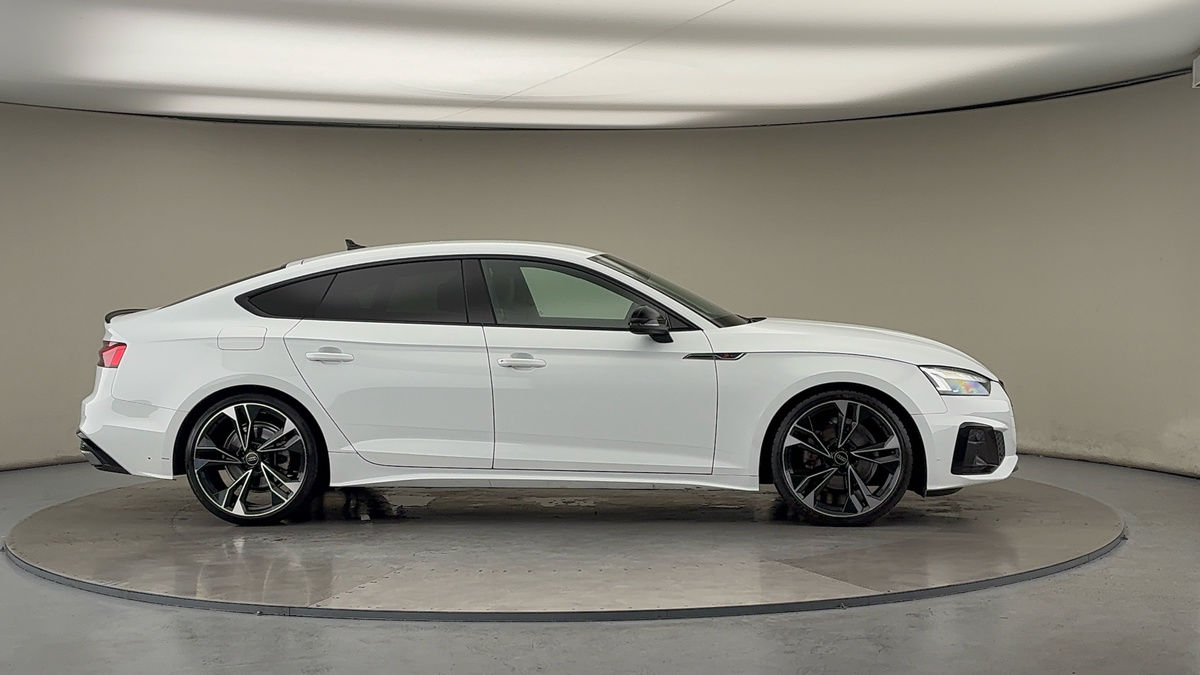 More views of Audi A5