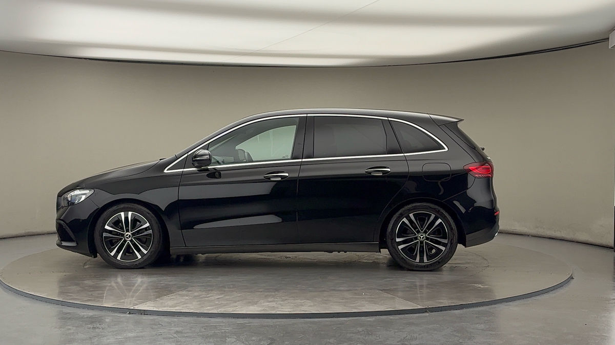 More views of Mercedes-Benz B Class