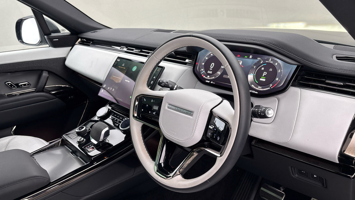 Land Rover Range Rover Sport Image 5