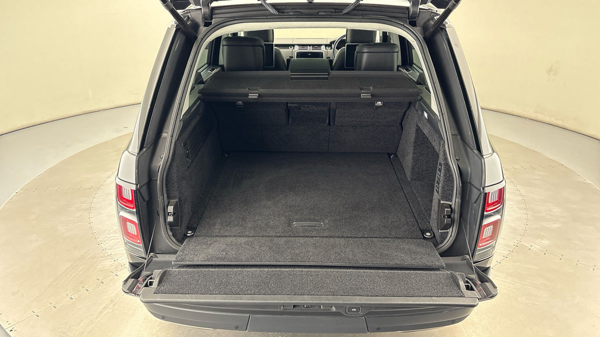 Land Rover Range Rover Image 11
