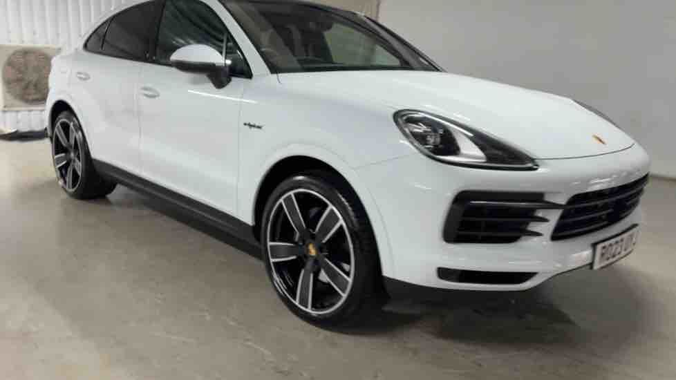 More views of Porsche Cayenne