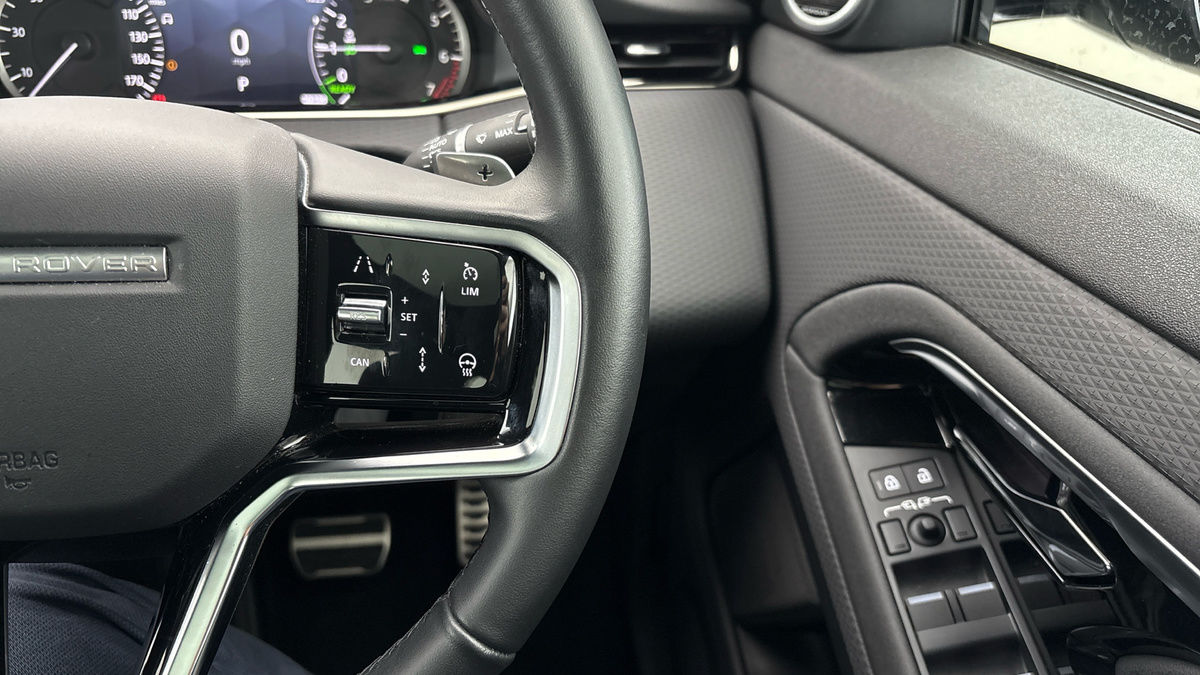 Land Rover Range Rover Evoque Image 14