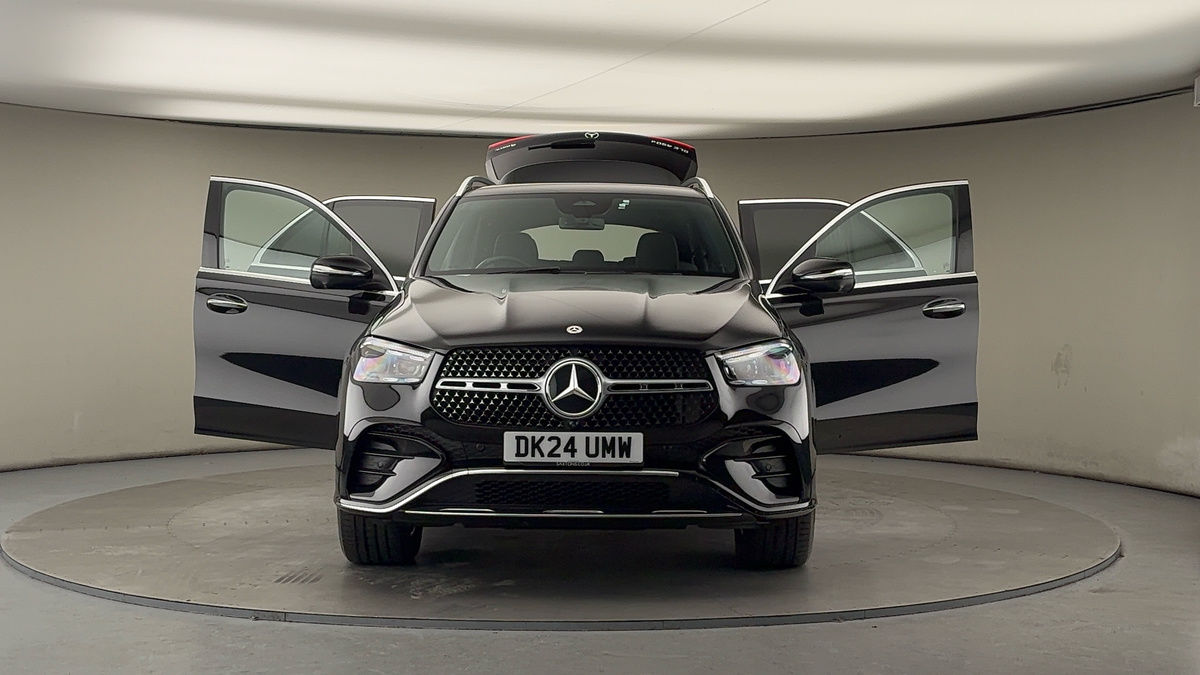 More views of Mercedes-Benz GLE