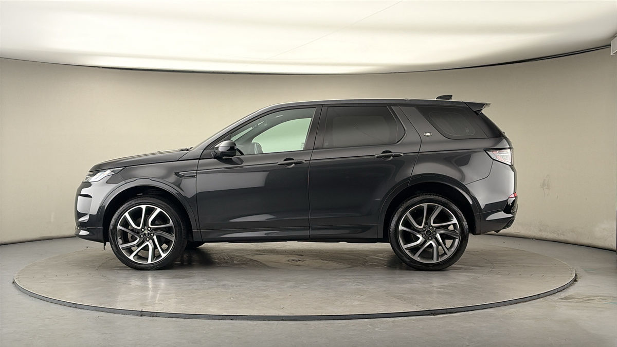 Land Rover Discovery Sport Image 15