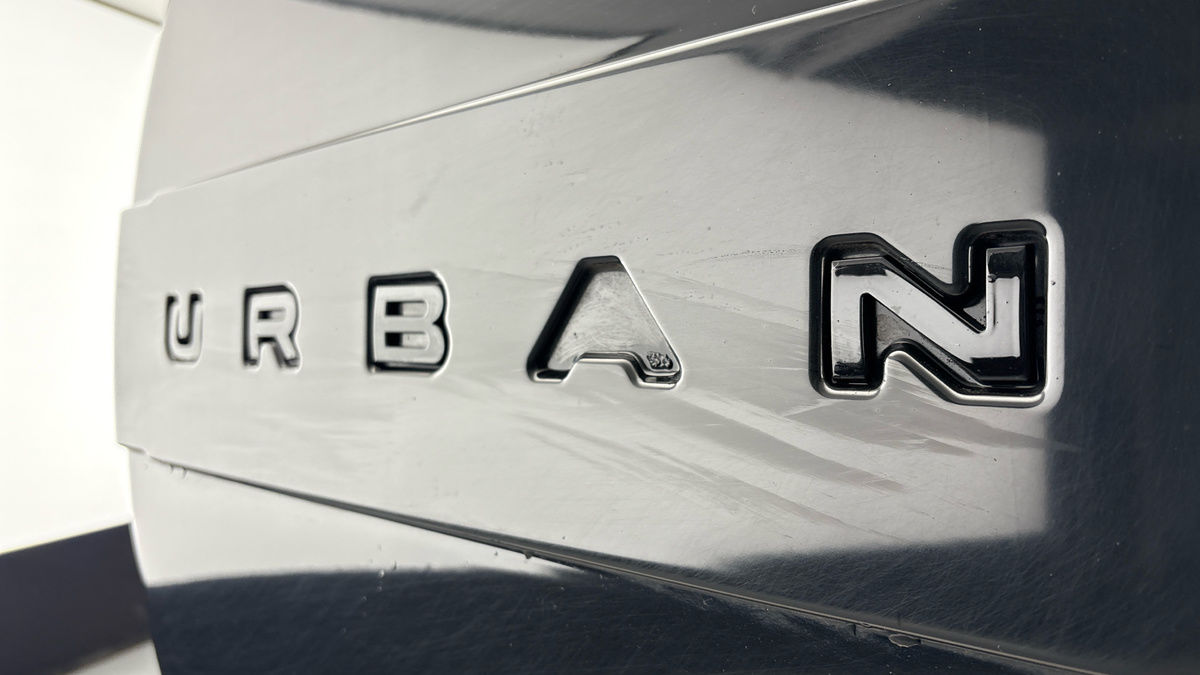 Land Rover Defender 110 Urban Image 28