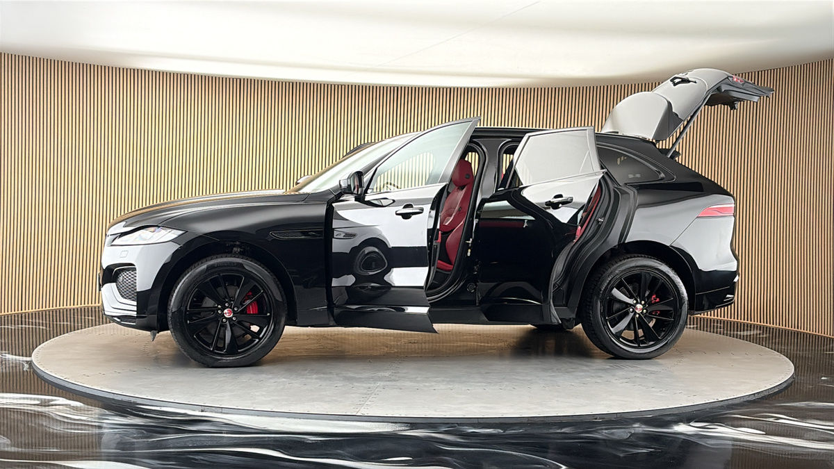 More views of Jaguar F-PACE