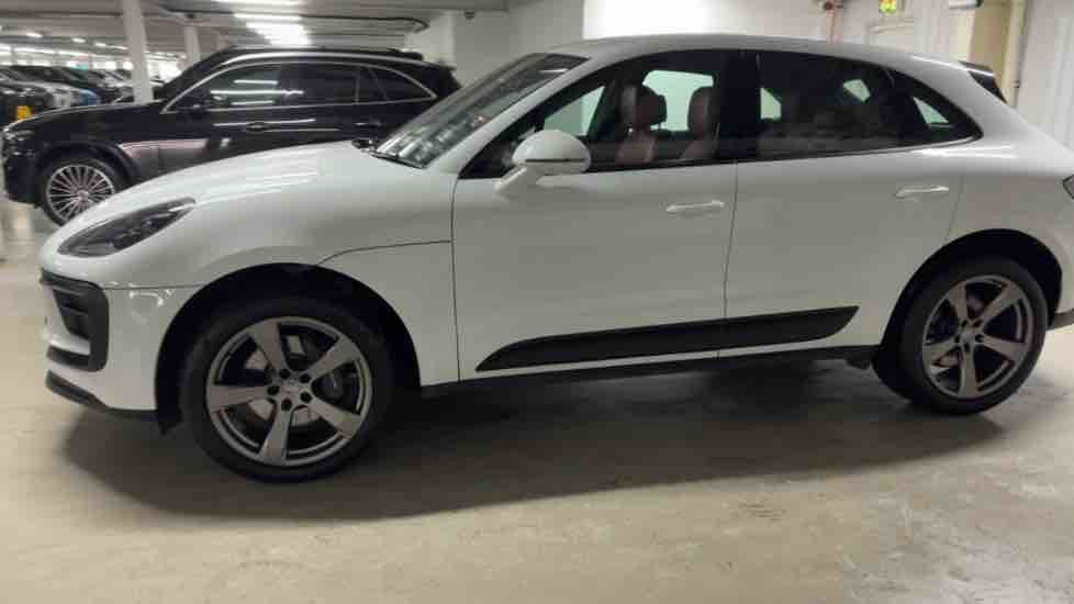 More views of Porsche Macan