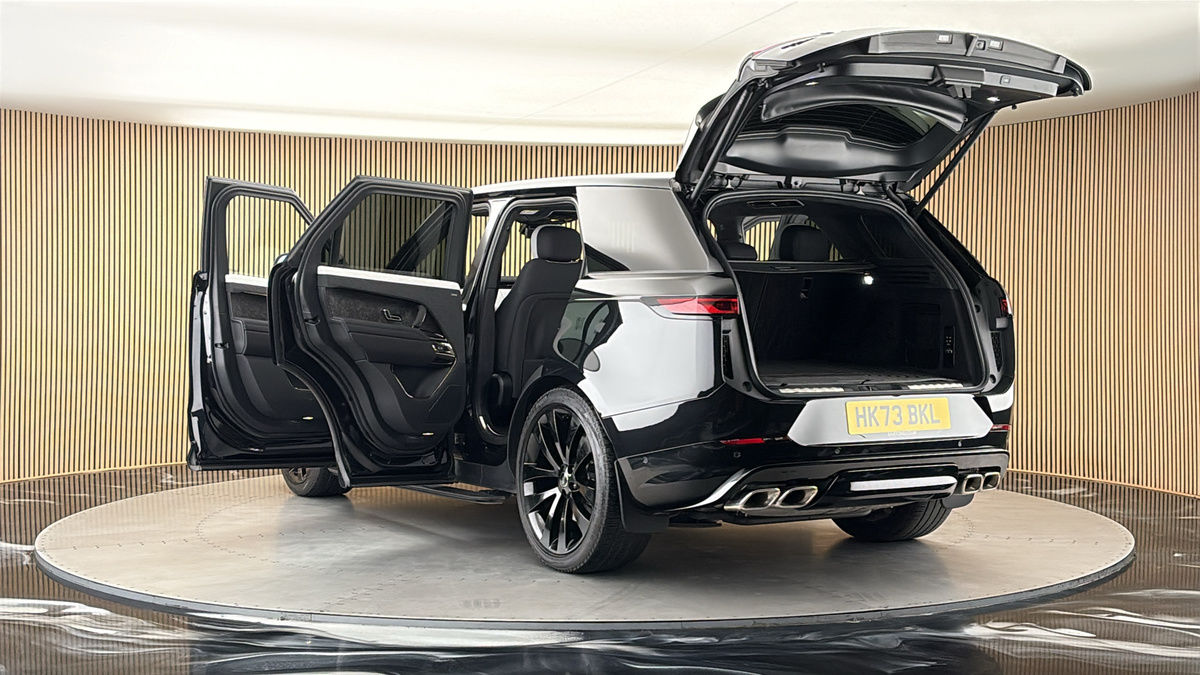 Land Rover Range Rover Sport Image 23