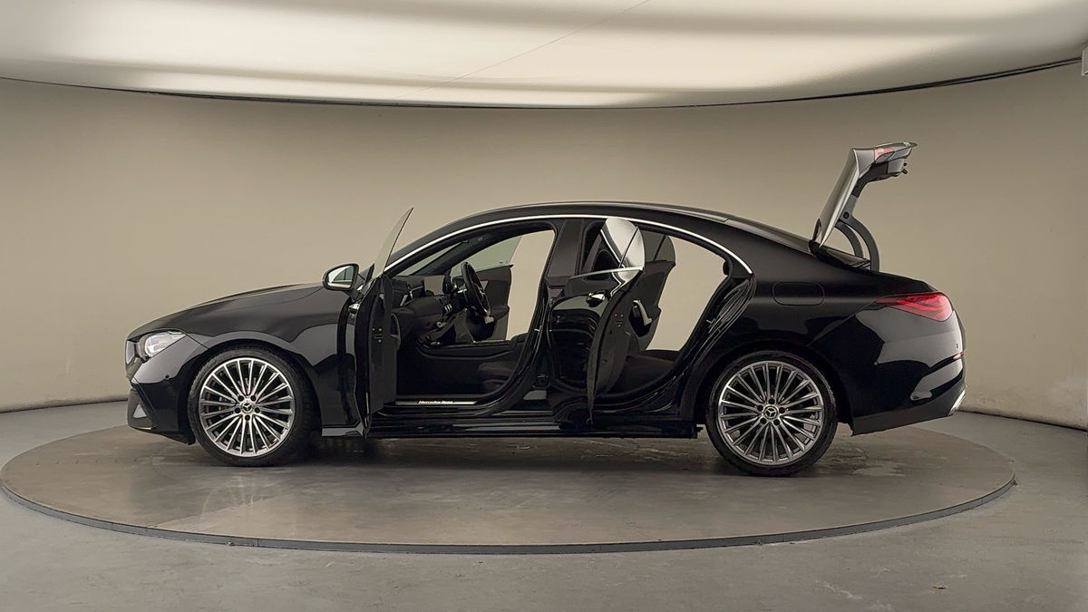 More views of Mercedes-Benz CLA