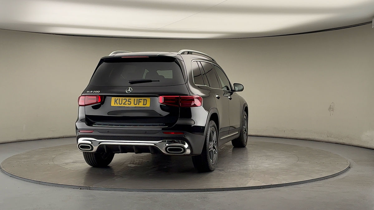 More views of Mercedes-Benz GLB