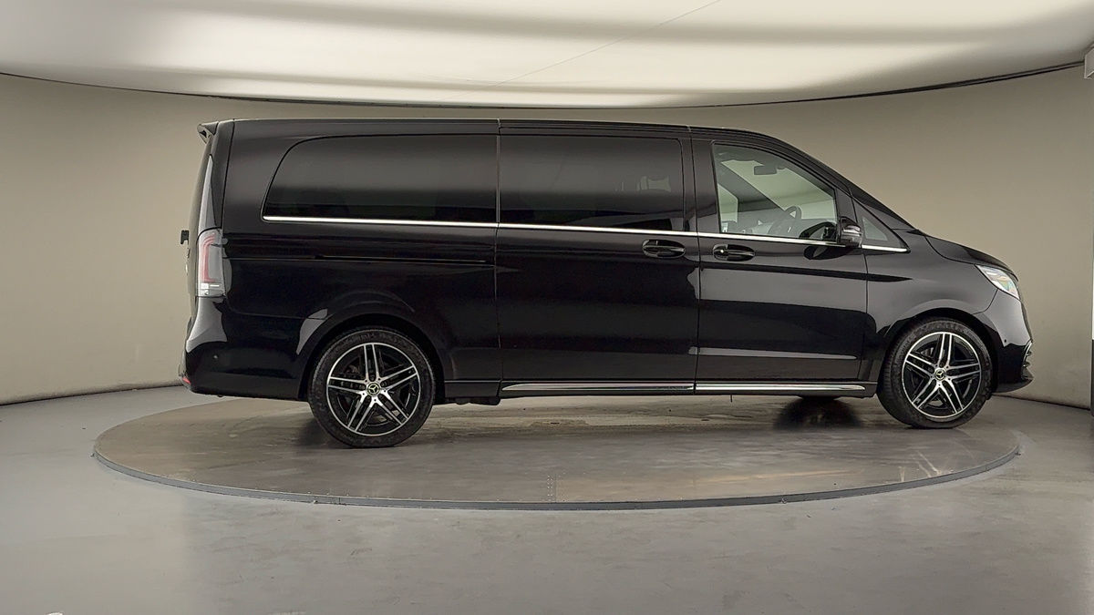 More views of Mercedes-Benz V Class