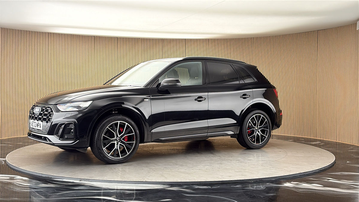 More views of Audi Q5