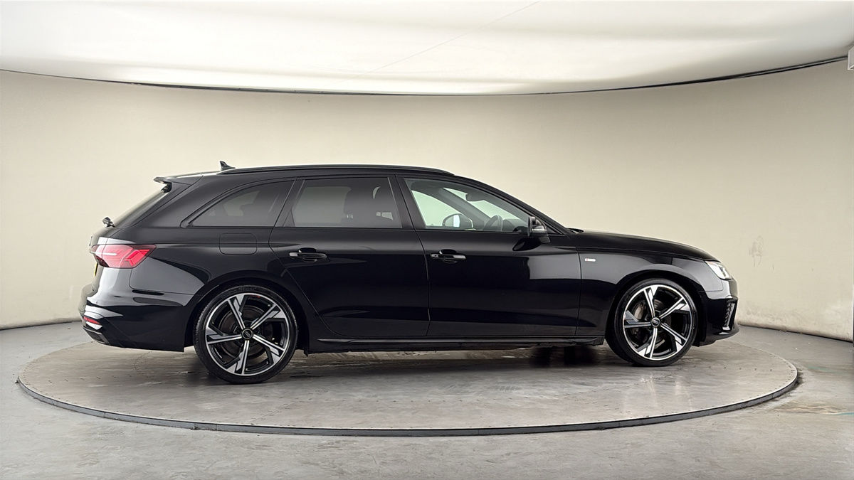 More views of Audi A4 Avant