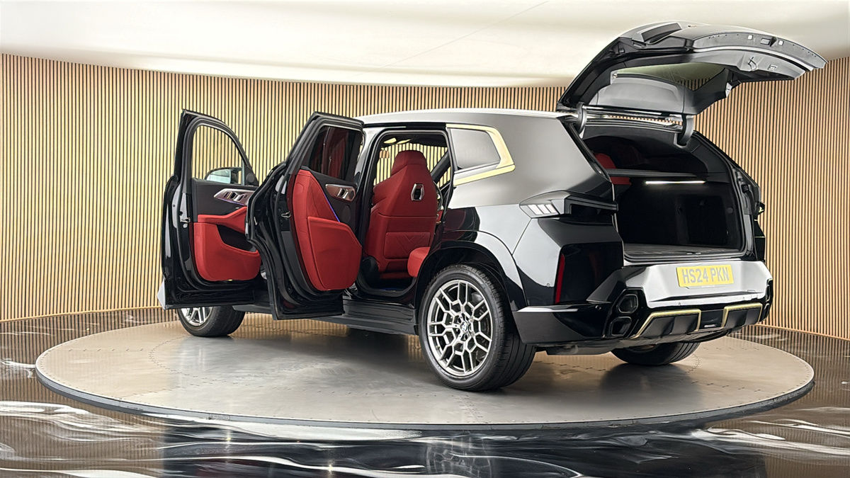 More views of BMW XM