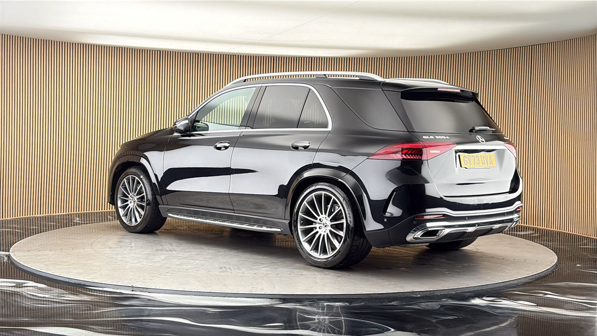 More views of Mercedes-Benz GLE