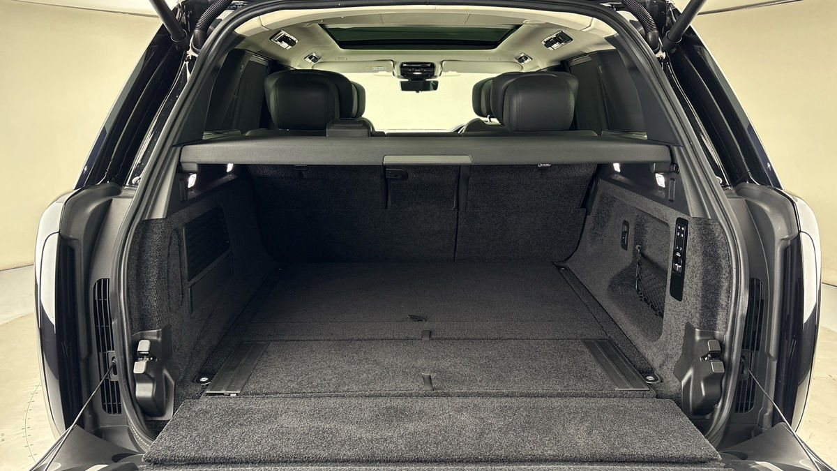 Land Rover Range Rover Image 11