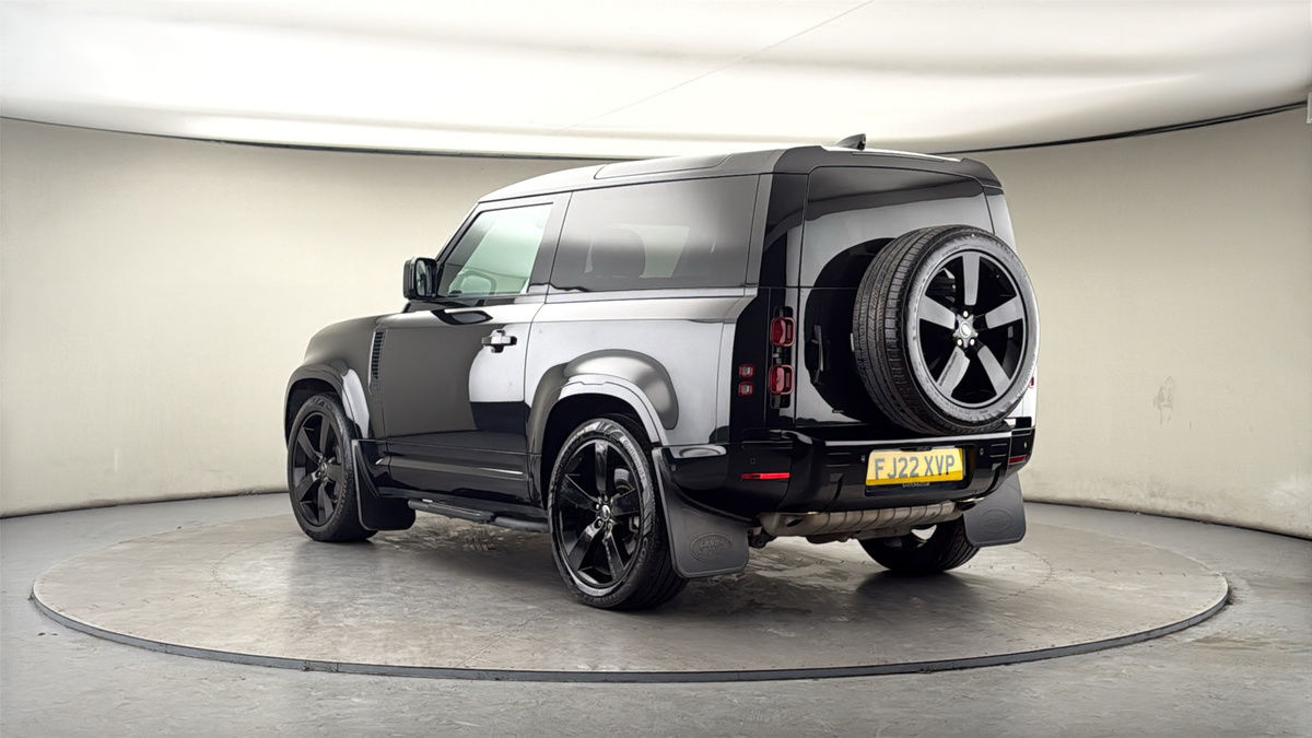 Land Rover Defender 90 Image 2