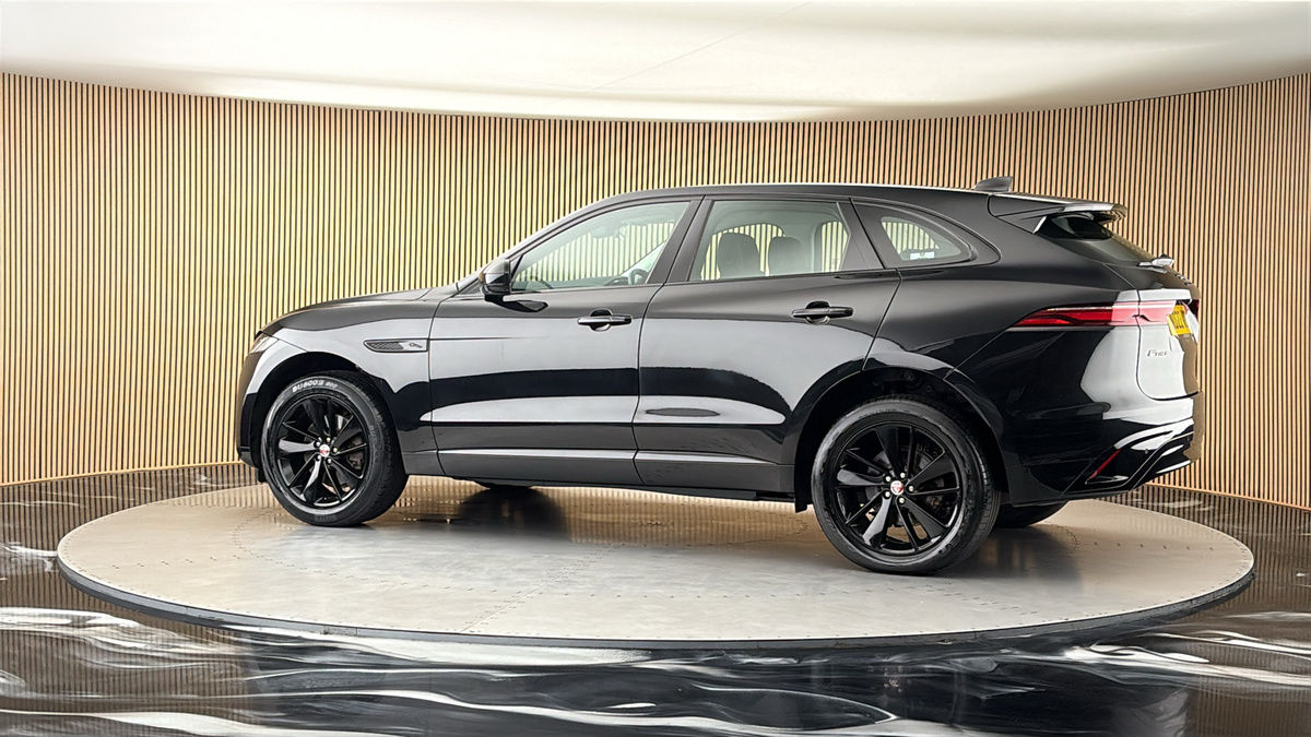 More views of Jaguar F-PACE