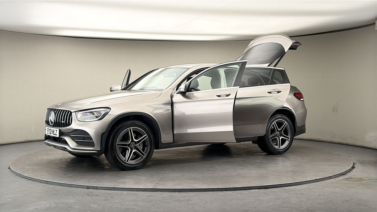 More views of Mercedes-Benz GLC