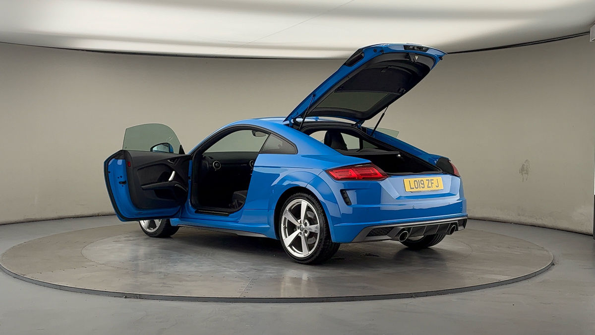 More views of Audi TT