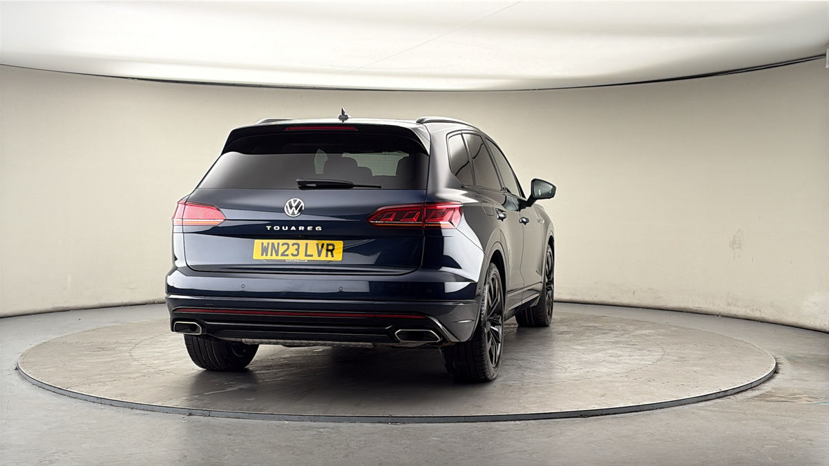 More views of Volkswagen Touareg