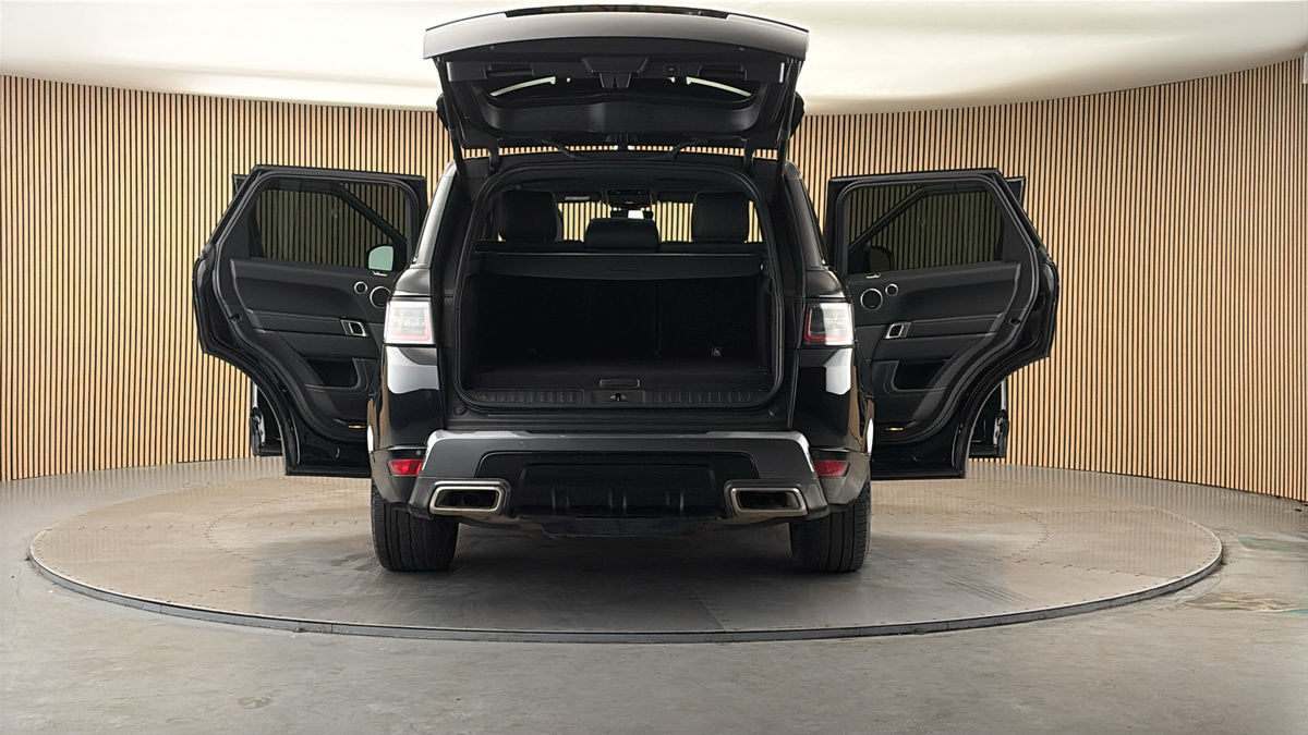 More views of Land Rover Range Rover Sport