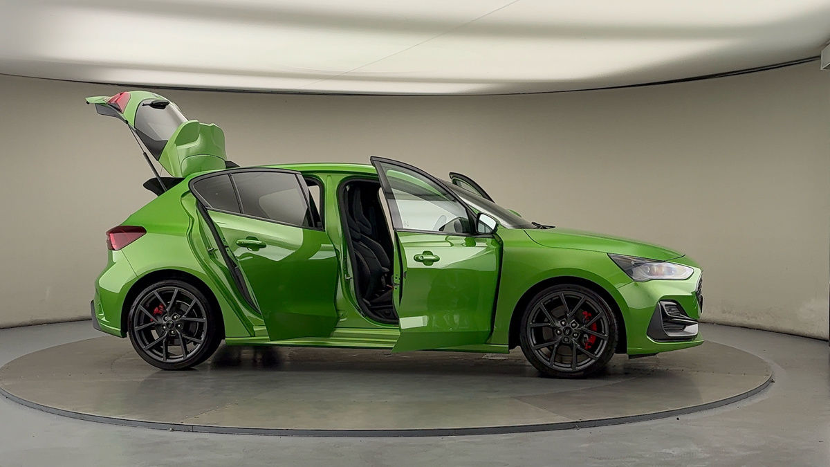 More views of Ford Focus