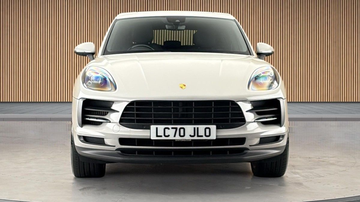 Porsche Macan Image 3