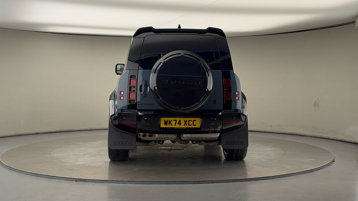 More views of Land Rover Defender 90