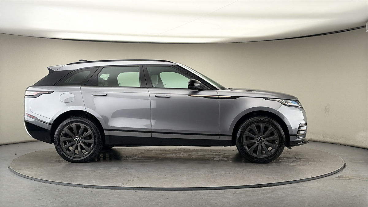 More views of Land Rover Range Rover Velar