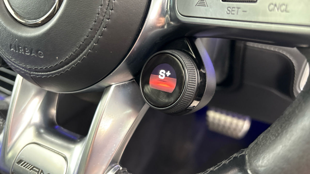 Mercedes-Benz GLE Image 27