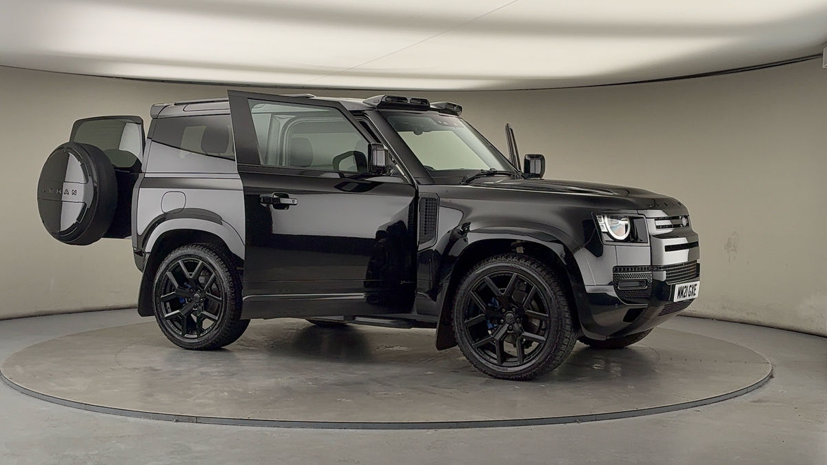 More views of Land Rover Defender 90