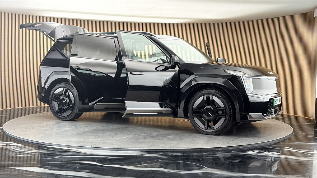 More views of Kia EV9