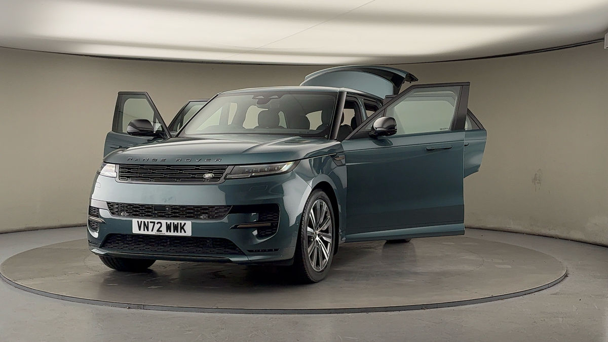 More views of Land Rover Range Rover Sport