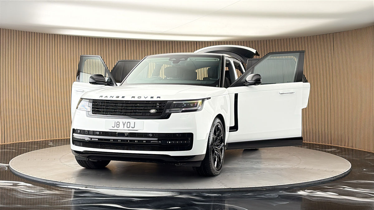 More views of Land Rover Range Rover