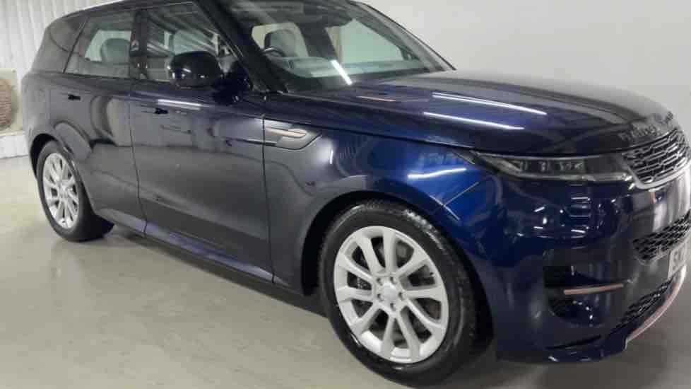 More views of Land Rover Range Rover Sport