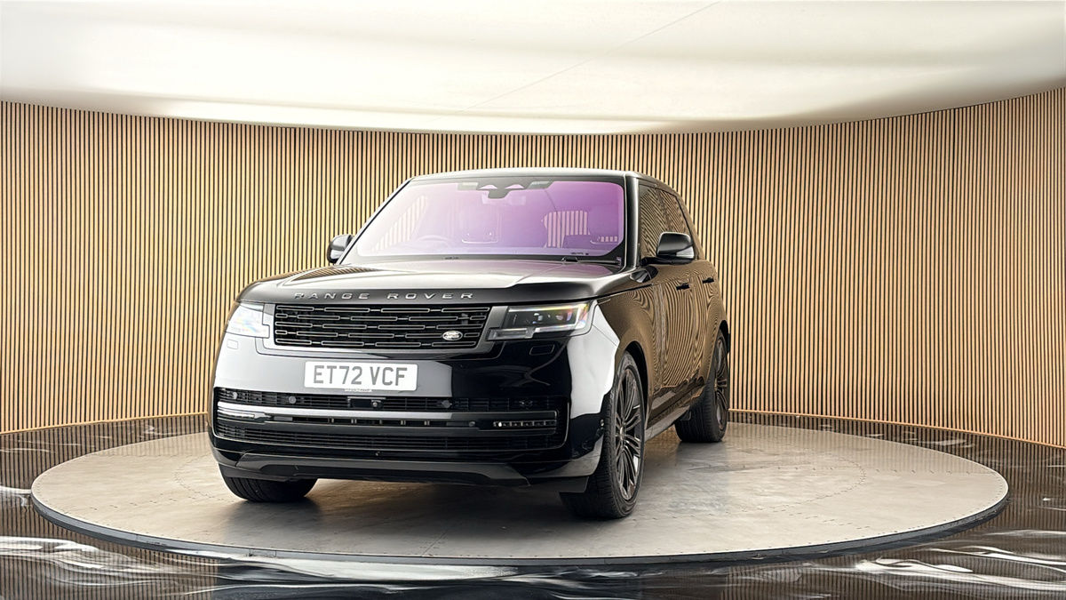 More views of Land Rover Range Rover