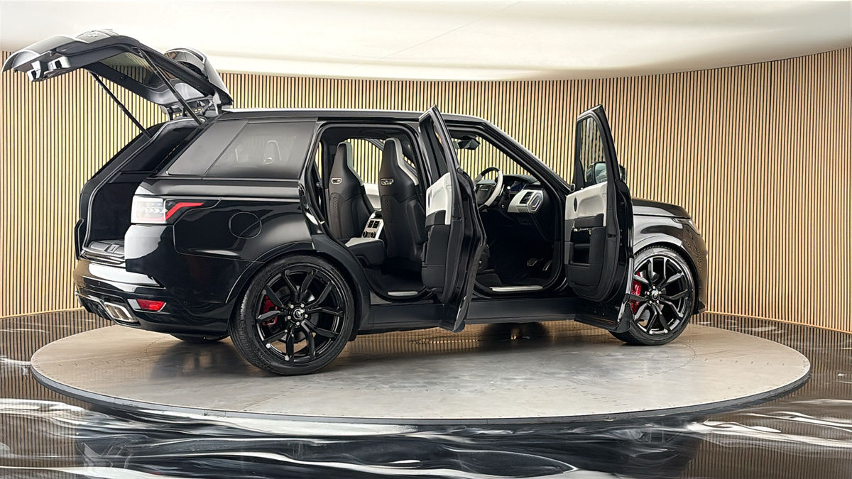 More views of Land Rover Range Rover Sport