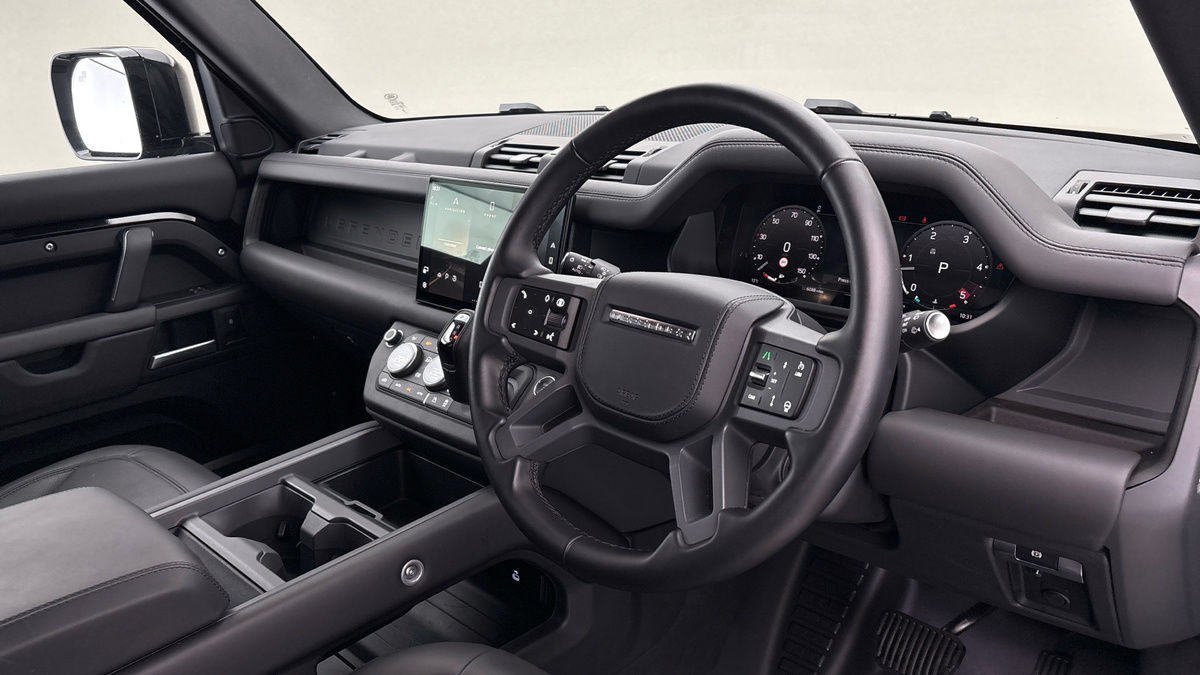 Land Rover Defender 110 Urban Image 5