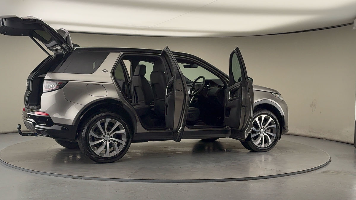 More views of Land Rover Discovery Sport